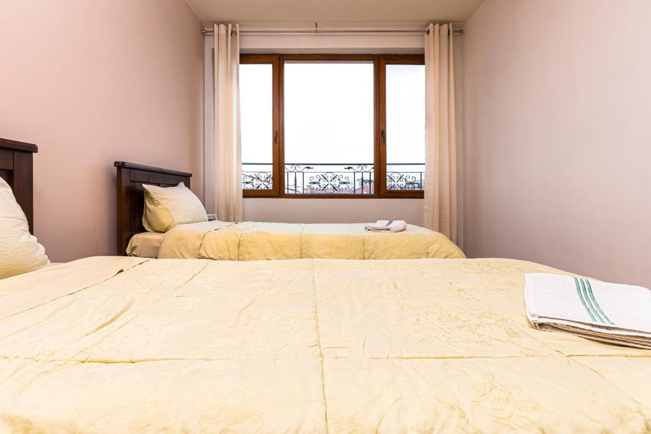 The Walnut 2Bd Apartment Plovdiv Eksteriør billede
