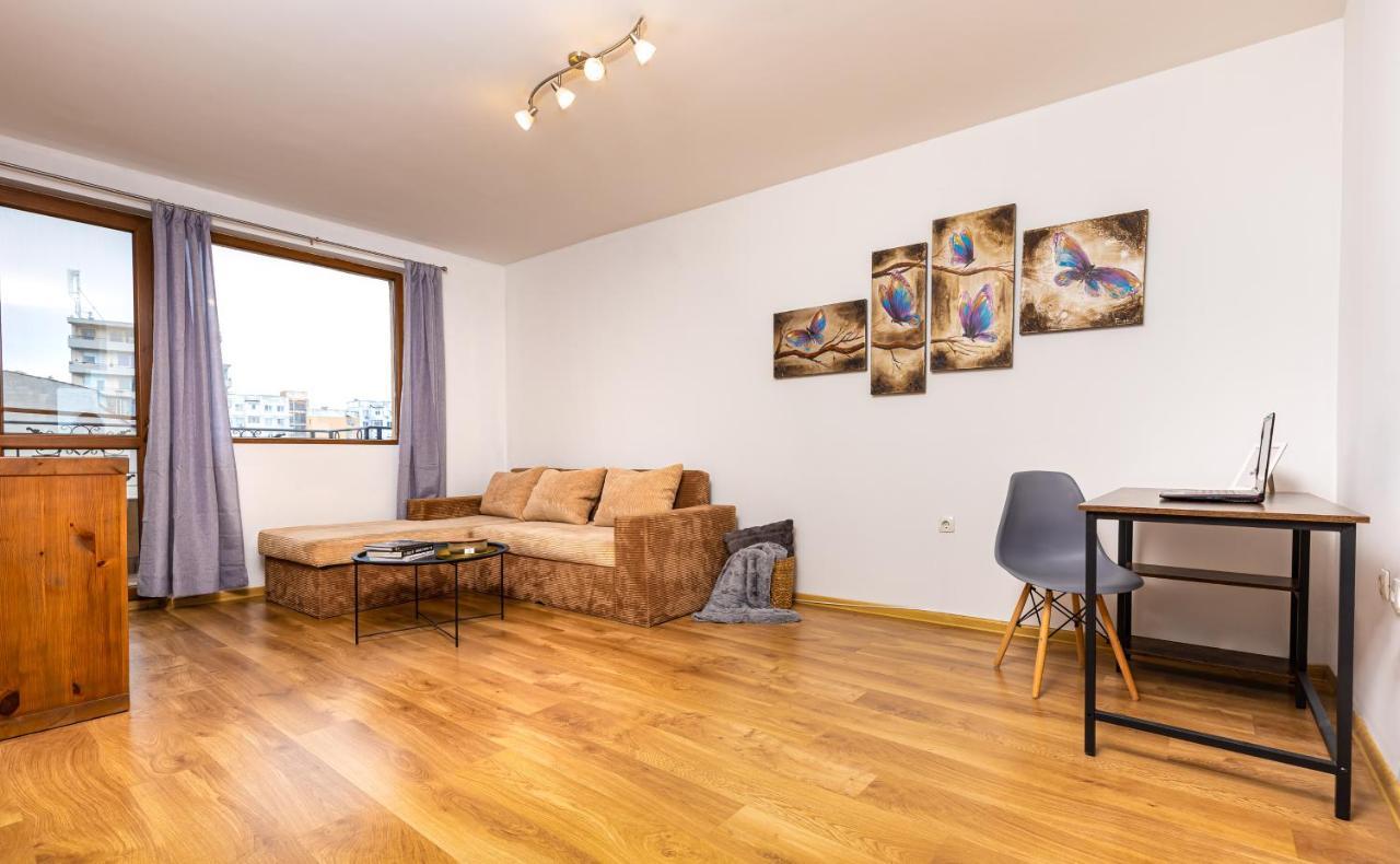 The Walnut 2Bd Apartment Plovdiv Eksteriør billede