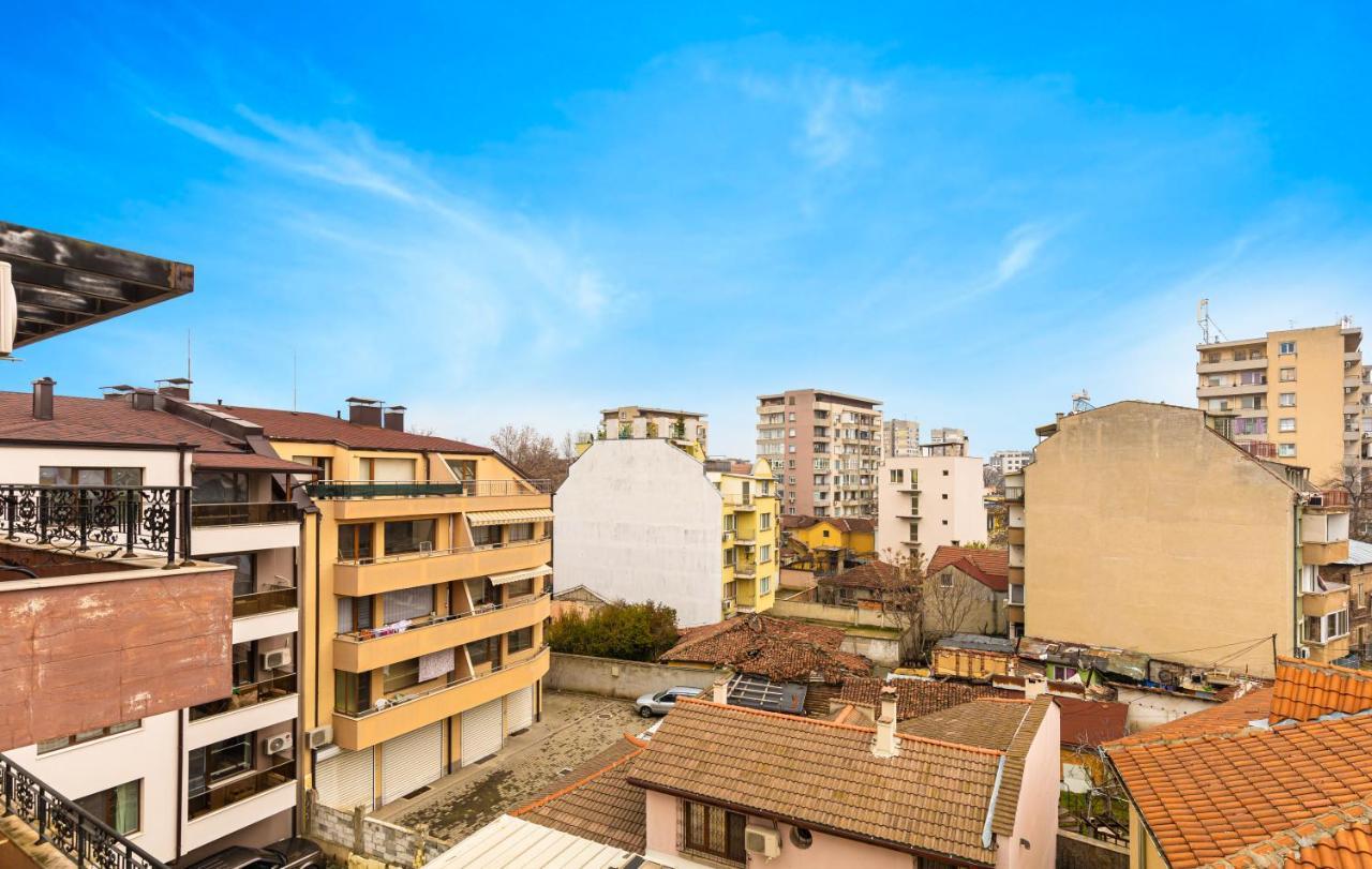 The Walnut 2Bd Apartment Plovdiv Eksteriør billede