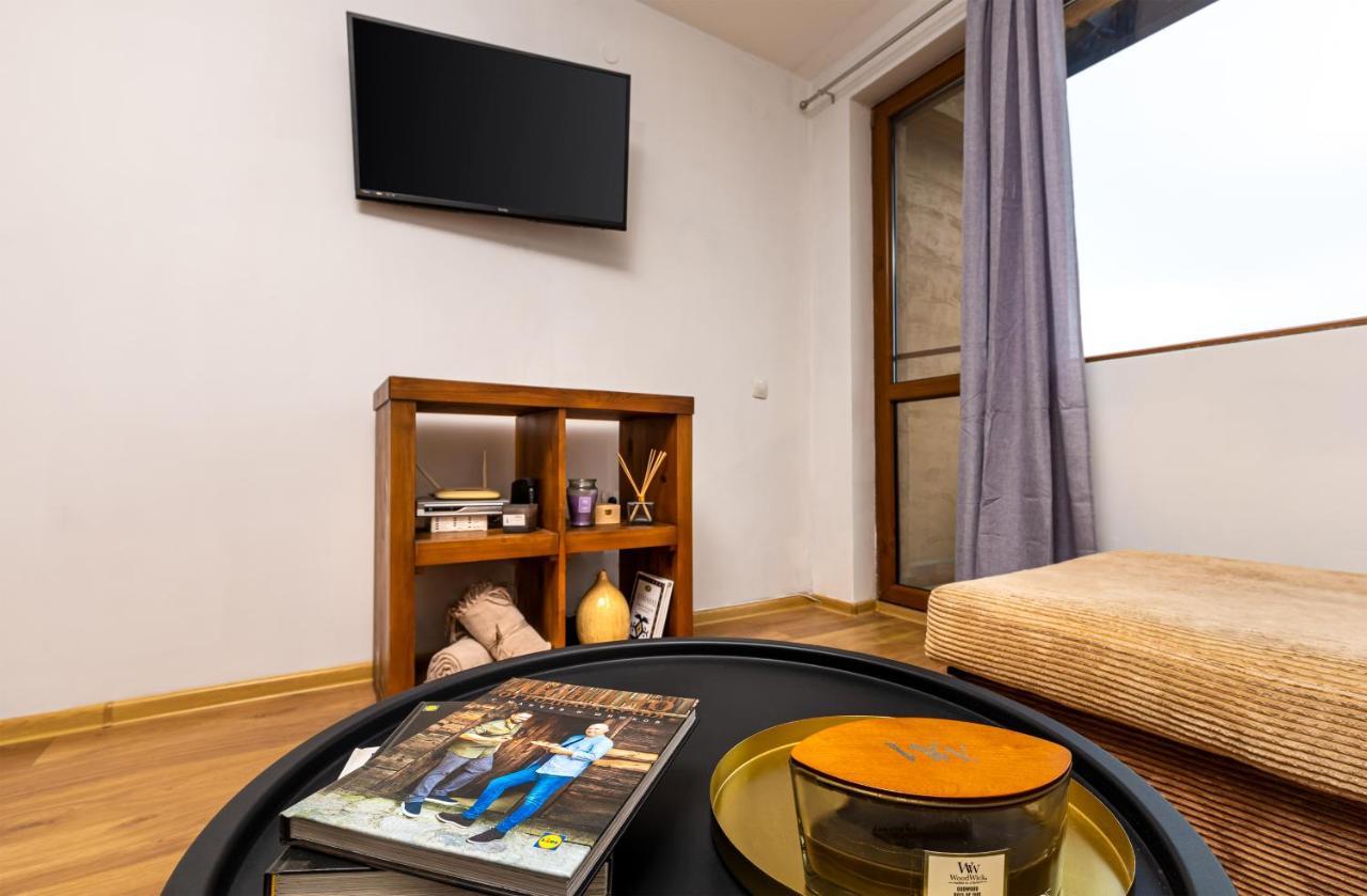 The Walnut 2Bd Apartment Plovdiv Eksteriør billede